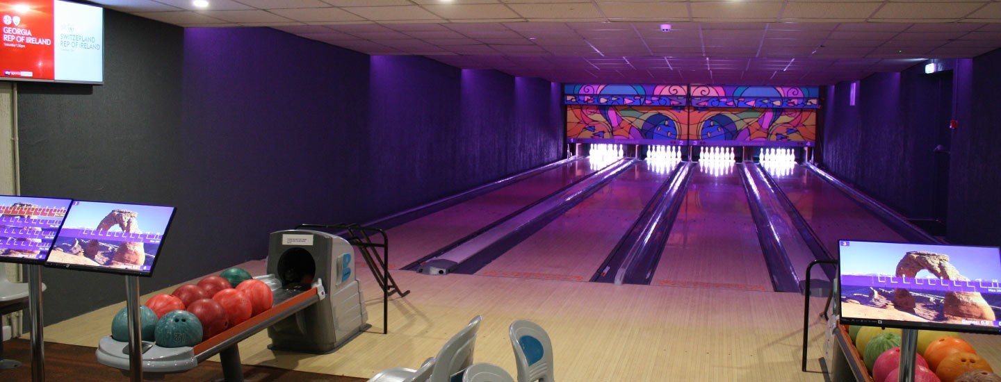 Book Bowling